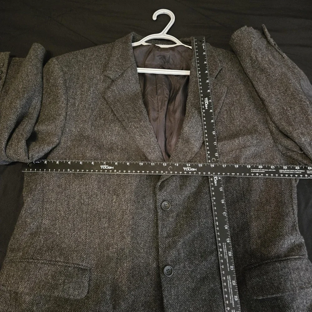 Stafford Sport Coat Mens 46R Gray Lamb Wool Tweed Herringbone Elbow Patch Blazer